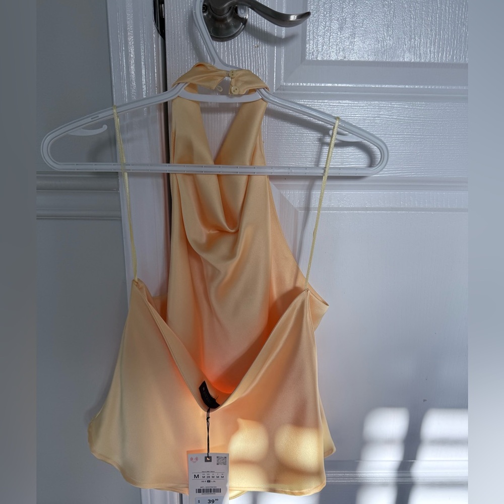 Zara Light Yellow Satin Halter Top - Picture 2 of 3